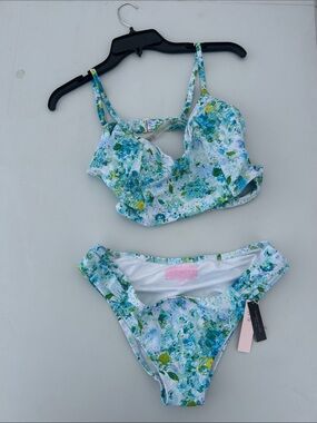 Victoria's Secret Floral Bikini NWT Bottom and NWOT Top